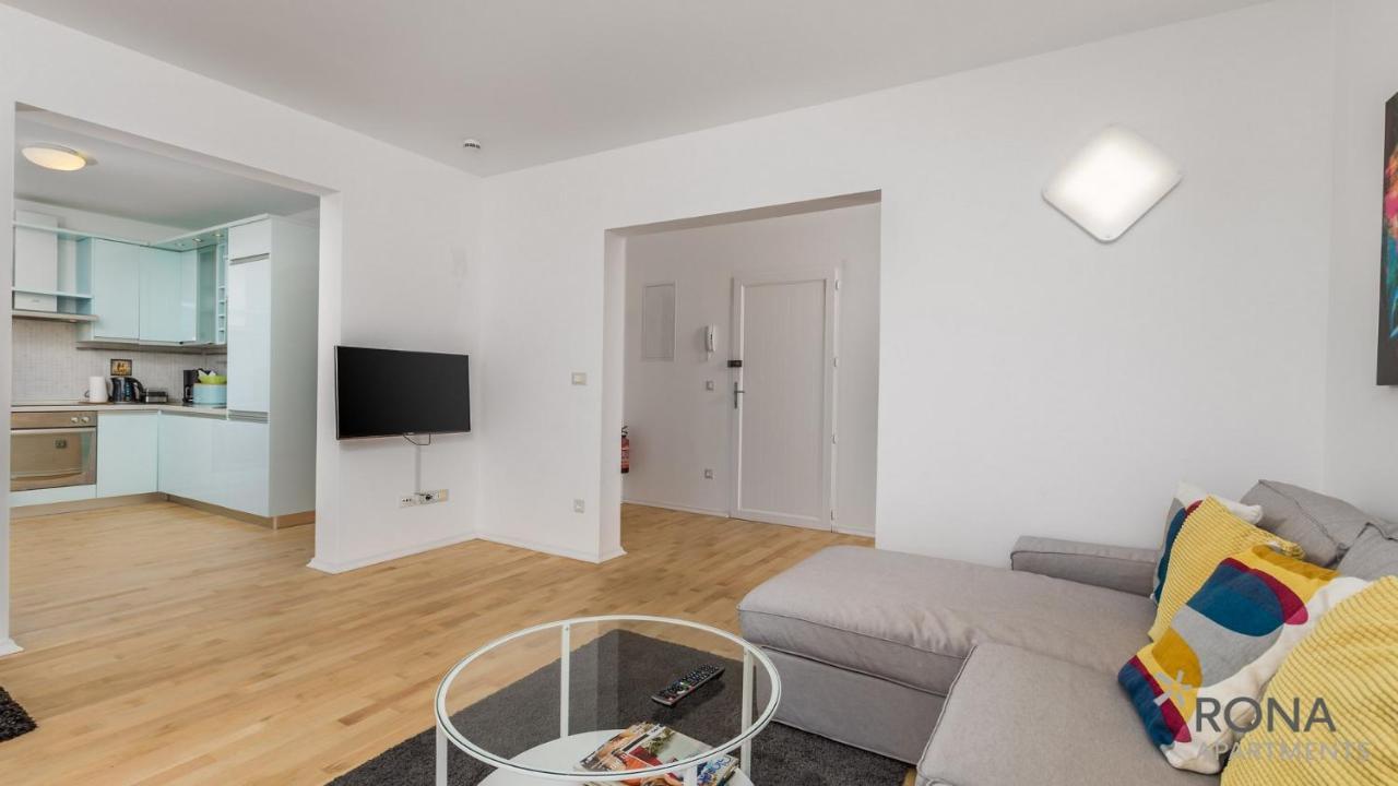 Rona Spacious Apartment With A Panoramic View Ičići Exteriör bild